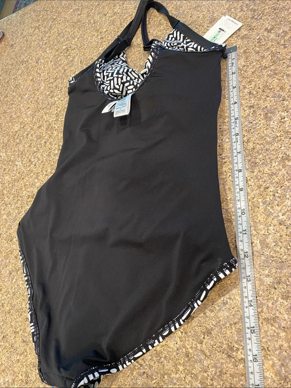 NWT Calvin Klein Black & White Swimsuit One Piece Swimsuit Size 8